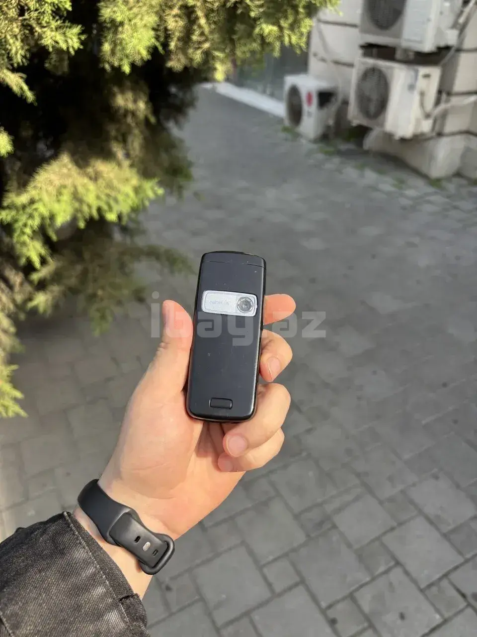 Телефон "Nokia 6020" 2