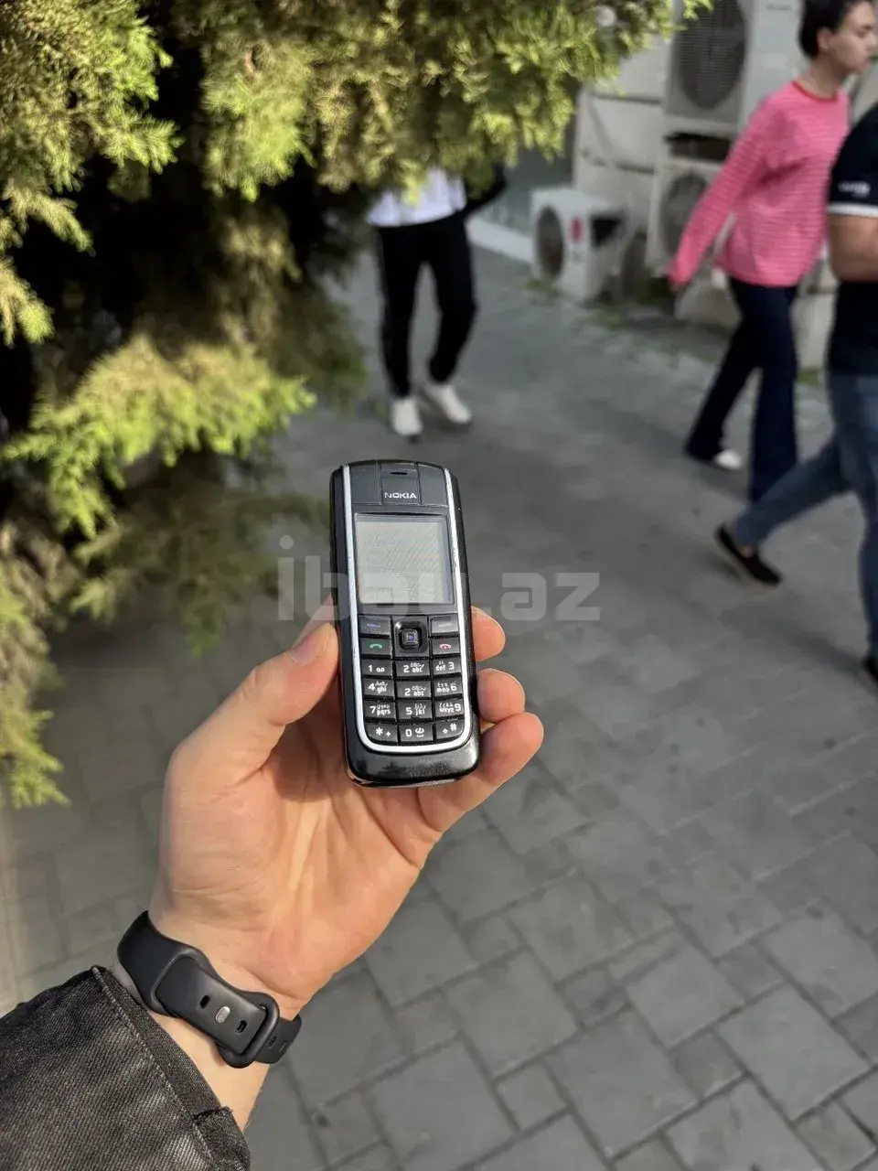Телефон "Nokia 6020" 1