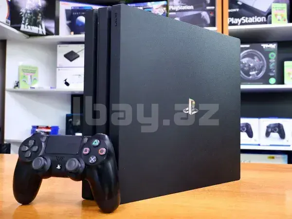 Sony PlayStation 4 Pro 1tb – Proşivkaya Uyğun Model, 2 Joystick, 1