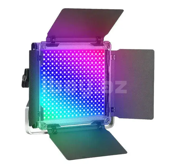Neewer 660 Pro RGB LED видеосвет 50W 1