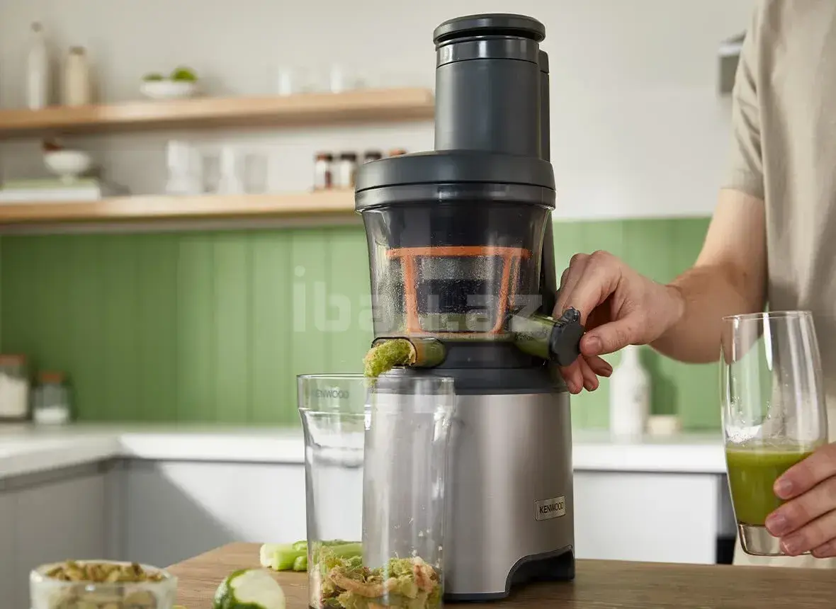 Соковыжималка Kenwood JMP85.000SI Шнековая 230W (Холодный отжим)