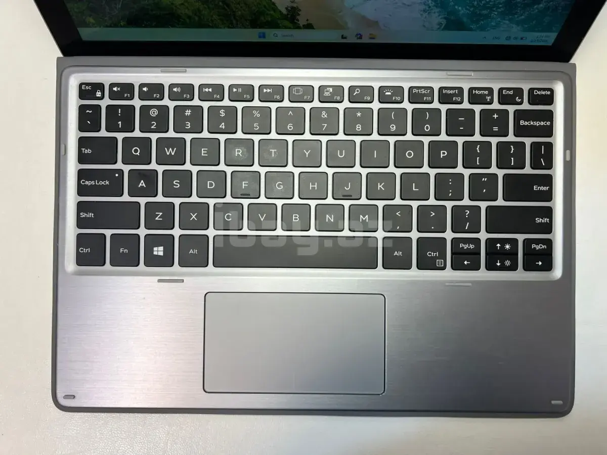 Dell Latitude ноутбук i5-8365U 12.3 FHD Touch 8GB RAM 256GB SSD Windows 11 2