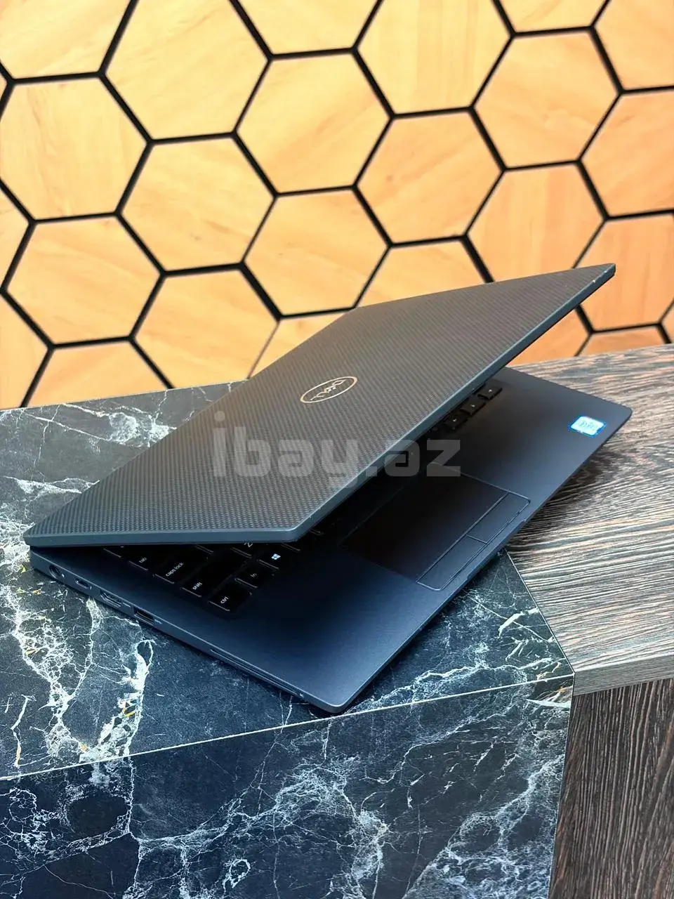 Dell Latitude 7400 Ноутбук 3