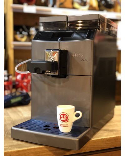 Кофемашина Saeco lirika V4 автоматическая – Cappuccino и Latte в одно касание