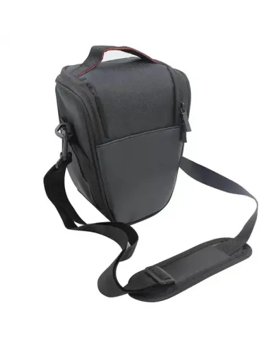 Маленькая сумка для фотоаппарата с кожаными вставками