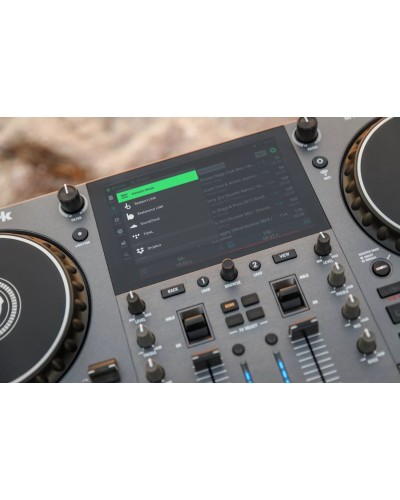 Numark Mixstream Pro Go Batareya ilə İşləyən Standalone DJ Kontroller