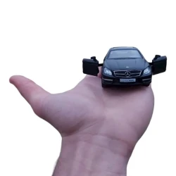 Машинка Mercedes-Benz CLS 63 AMG F35-ag-154 Машинка Mercedes-Benz CLS 63 AMG F35-ag-154