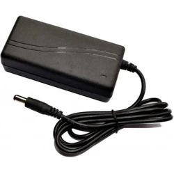 Зарядное устройство 12В 5А черное Зарядное устройство 12В 5А черное