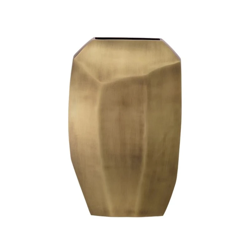 Ваза Eichholtz Linos S, 24.5x11.5x43.5 см, алюминий/латунь, золотистый Ваза Eichholtz Linos S, 24.5x11.5x43.5 см, алюминий/латунь, золотистый