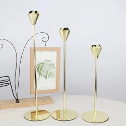 Набор подсвечников Plateon0014, нержавеющая сталь, золотистый Набор подсвечников Plateon0014, нержавеющая сталь, золотистый