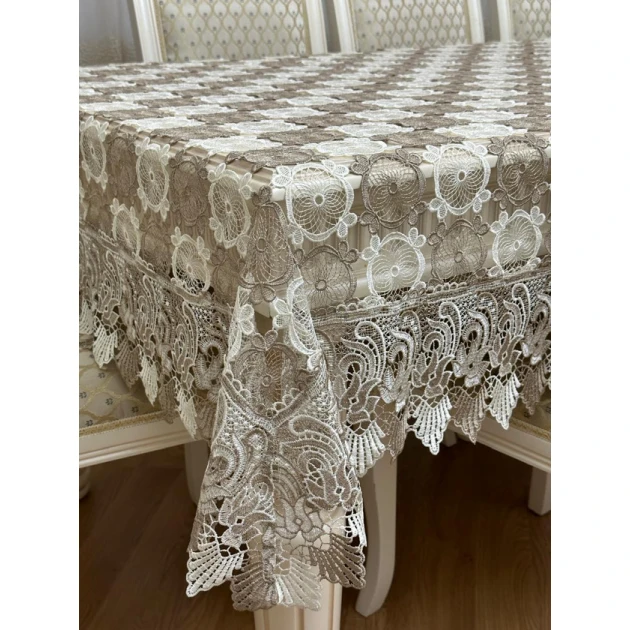 Скатерть с узором Скатерть с узором