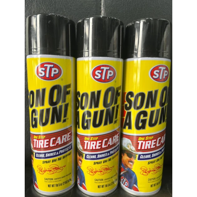Спрей для чернения шин STP Son Of A Gun One Step Tire Care, 600 мл, прозрачный Спрей для чернения шин STP Son Of A Gun One Step Tire Care, 600 мл, прозрачный