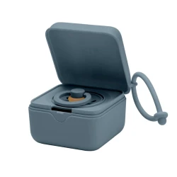 Футляр для пустышек BIBS Petrol, полипропилен/силикон