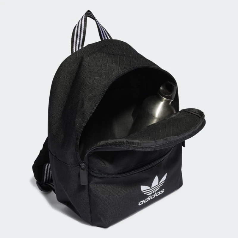Рюкзак Adidas SMALL ADICOL BP IJ0762, полиэстер, черный Рюкзак Adidas SMALL ADICOL BP IJ0762, полиэстер, черный