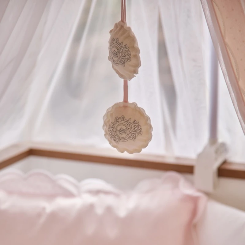 Навес для детской кроватки Funna baby Princess Paris, розовый, 600х170 см Навес для детской кроватки Funna baby Princess Paris, розовый, 600х170 см