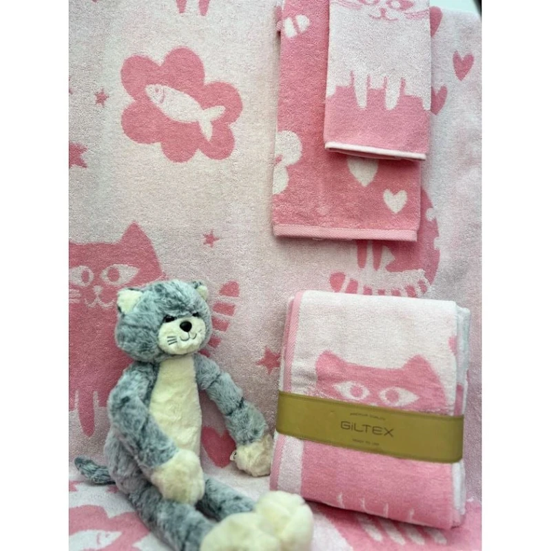 Набор полотенец детские Giltex Catlova, хлопок, 70x130/50x90/50x30 см, розовый, 3 шт Набор полотенец детские Giltex Catlova, хлопок, 70x130/50x90/50x30 см, розовый, 3 шт