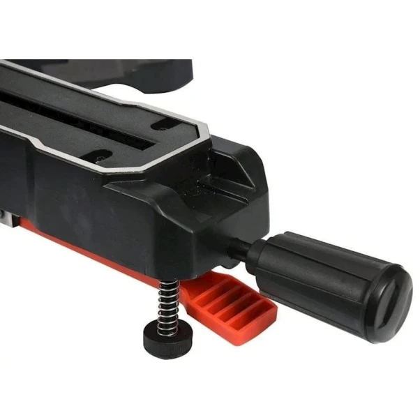 Торцовочная пила Yato YT-82175, с лазером, 1800 Вт