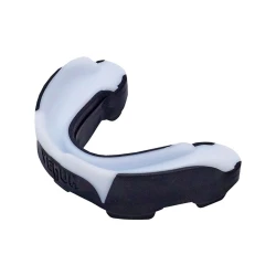 Капа боксерская Venum, одночелюстная, белый/черный Капа боксерская Venum, одночелюстная, белый/черный