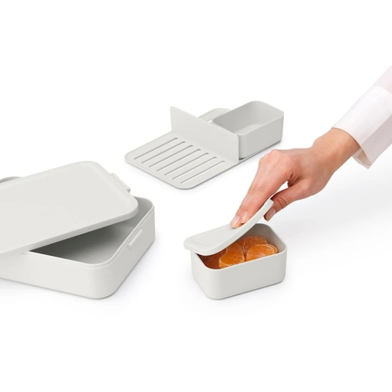 Ланч-бокс Brabantia Make & Take Bento, 16.7x6.2x25.5 см, пластик, светло-серый Ланч-бокс Brabantia Make & Take Bento, 16.7x6.2x25.5 см, пластик, светло-серый