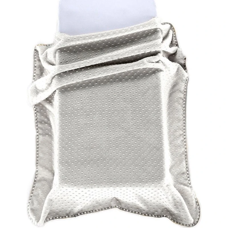 Покрывало детское унисекс Morven Bubbles J61/14 110x140 см, бархатное, акрил, серый Покрывало детское унисекс Morven Bubbles J61/14 110x140 см, бархатное, акрил, серый