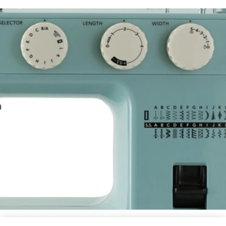 Швейная машина Janome Tr 2023. Швейная машина Janome Tr 2023.