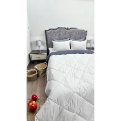 Одеяло Narlı 000655, полутораспальное, бамбуковое волокно, белое, 155x215 см Одеяло Narlı 000655, полутораспальное, бамбуковое волокно, белое, 155x215 см