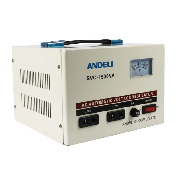 Стабилизатор напряжения Andeli SVC-1500VA, 150-250 В Стабилизатор напряжения Andeli SVC-1500VA, 150-250 В