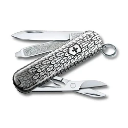 Нож многофункциональный Victorinox Classic Classic Eagle Flight 0.6223.L2102 Нож многофункциональный Victorinox Classic Classic Eagle Flight 0.6223.L2102