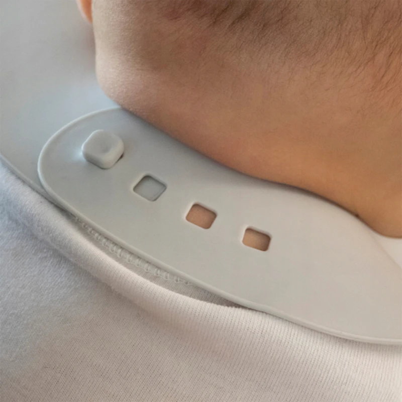 Önlük Babyono 835/01, 23x32 sm, boz Önlük Babyono 835/01, 23x32 sm, boz