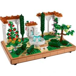 Конструктор LEGO Icons 10359 Fountain Garden, 1302 элемента Конструктор LEGO Icons 10359 Fountain Garden, 1302 элемента