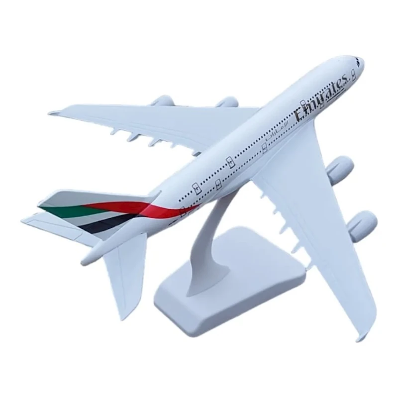 Коллекционная фигурка Emirates A380, 17.5x20x10 см