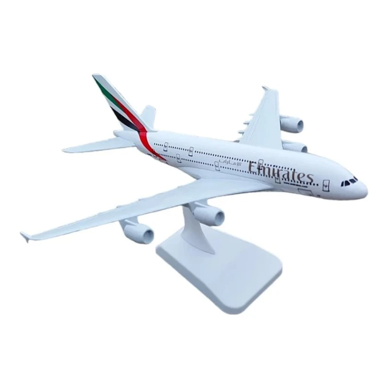 Коллекционная фигурка Emirates A380, 17.5x20x10 см