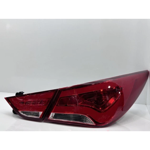 Arxa LED fənər LED Red Hyundai Sonata 2010-2014 üçün