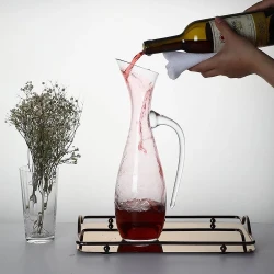 Декантер с ручкой, стеклянный, 1,5 л Декантер с ручкой, стеклянный, 1,5 л