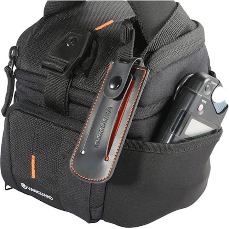 Сумка для фотоаппарата Vanguard Up-Rise 15