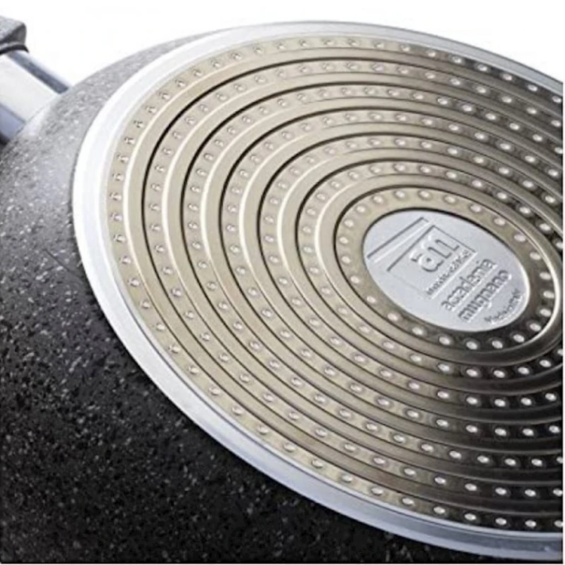 Сковорода Accademia Mugnano Cuore di Pietra, 32 см, алюминий, с антипригарным покрытием и ненагревающейся ручкой, серый