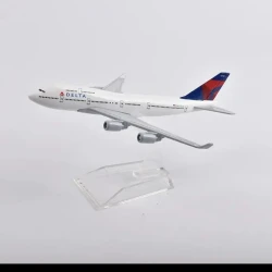 Kolleksiya heykəlciyi Delta Air Boeing 747, 15x14.5x8 sm