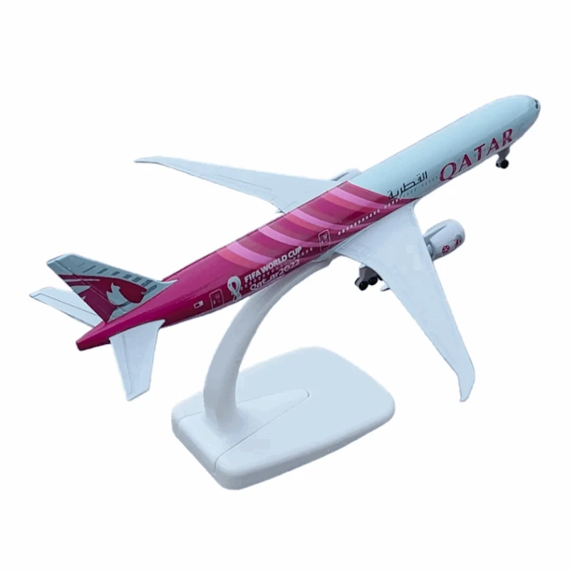 Коллекционная фигурка Qatar, 18.5x16x9 см