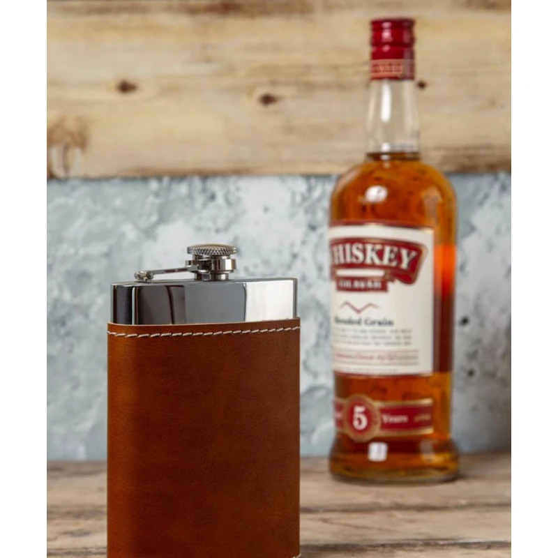 Фляга Hom-me Winston 105627, 9.5x3x14.75 см, нержавеющая сталь/кожа, коричневая Фляга Hom-me Winston 105627, 9.5x3x14.75 см, нержавеющая сталь/кожа, коричневая