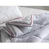 Yorğan Doqu Home, tək nəfərlik, bütün fəsillər üçün, mikrogel, ağ, 155x215 sm Yorğan Doqu Home, tək nəfərlik, bütün fəsillər üçün, mikrogel, ağ, 155x215 sm