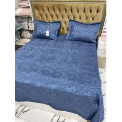 Набор MiraNova SF-803, двуспальный, синий, покрывало 250х250 см, подушки 60х80 см/2 шт Набор MiraNova SF-803, двуспальный, синий, покрывало 250х250 см, подушки 60х80 см/2 шт