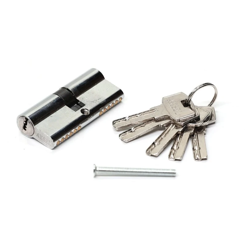 Silindr mexanizmi 70, 5 açar, xrom Silindr mexanizmi 70, 5 açar, xrom