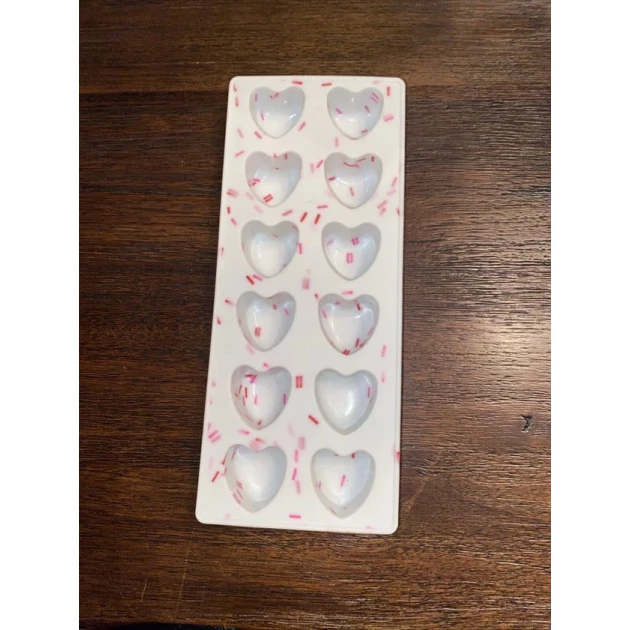 Buz və şokolad ürəkləri üçün silikon qəlib