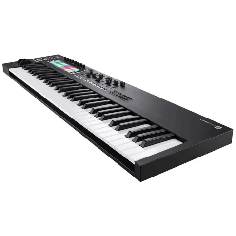 MIDI-клавиатура Novation Launchkey 61 MK3 MIDI-клавиатура Novation Launchkey 61 MK3