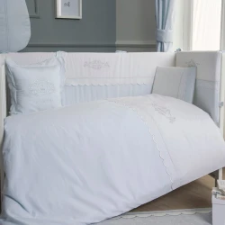 Комплект детского постельного белья Funna baby Prince, 8 предметов, пододеяльник 100x130 см, внутреннее одеяло, защита головы 40x60 см, боковая защита 40x120 см - 2 шт, простыня, наволочка 35x45 см, декоративная подушка, хлопок, голубой