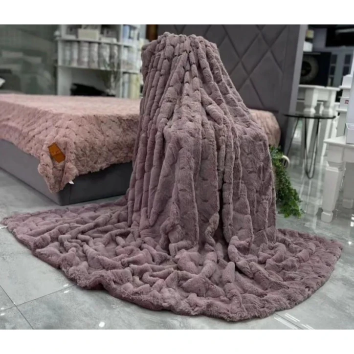 Плед-покрывало MiraNova SF-325, фиолетовое, 220×240 см