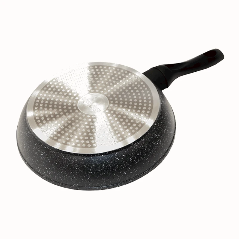 Сковородка Danny Home P0122, 22 см, сталь, черная Сковородка Danny Home P0122, 22 см, сталь, черная
