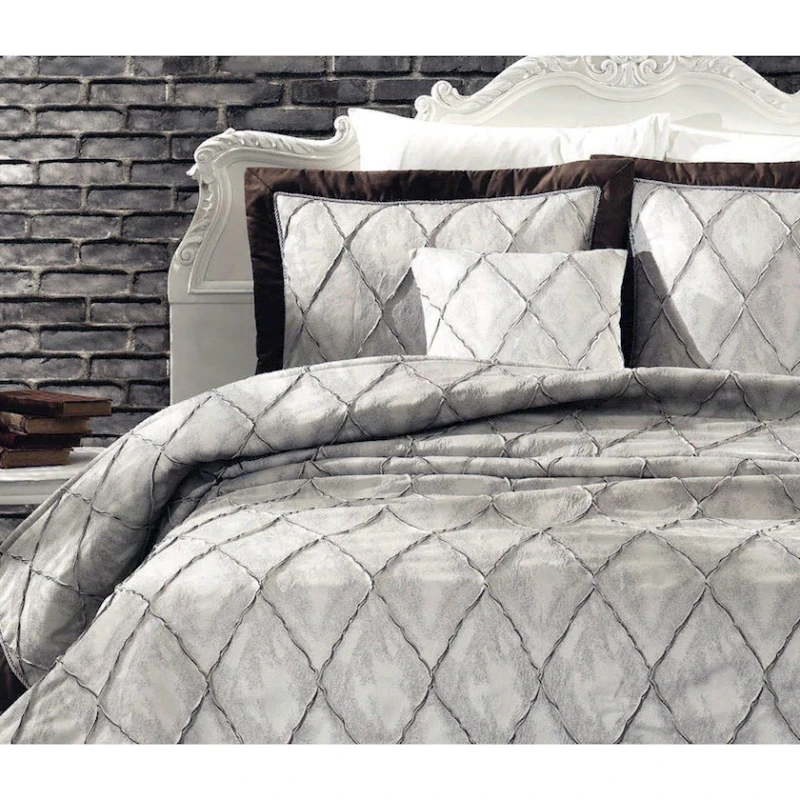 Örtük və yastıq üzü dəst Grazie Home Parma, avro maksi, jakkard/poliester, bej, örtük 260x270 sm, yastıq üzü 45x45 sm, 2 əd yastıq üzü 50x70 sm Örtük və yastıq üzü dəst Grazie Home Parma, avro maksi, jakkard/poliester, bej, örtük 260x270 sm, yastıq üzü 45x45 sm, 2 əd yastıq üzü 50x70 sm