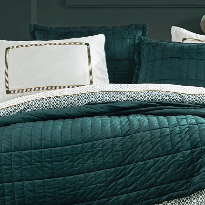 Комплект постельного белья Yataş Rena, пододеяльник 200x220 см, простыня 260x240 см, 4 наволочки 50x70 см, покрывало 230x240, хлопок, двуспальное, зеленый