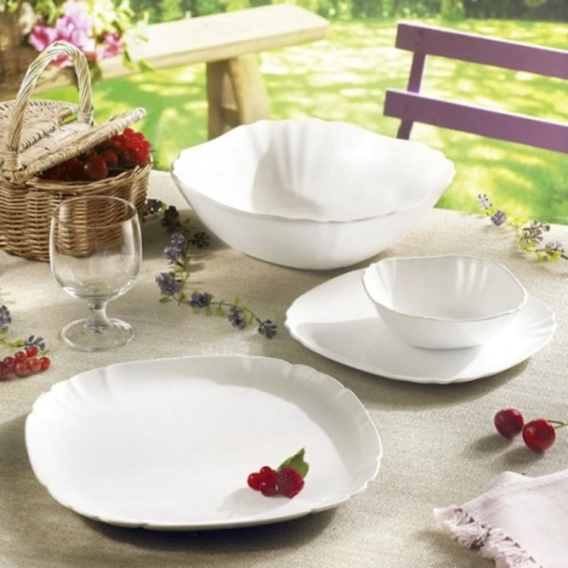 Тарелка Luminarc Lotusia, 29 см, закалeнное стекло, белая Тарелка Luminarc Lotusia, 29 см, закалeнное стекло, белая